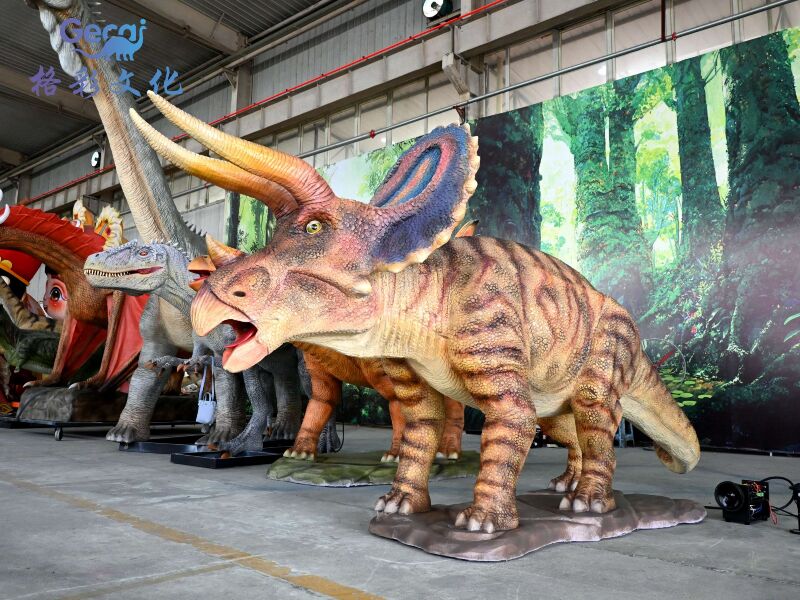 仿真三角龙模型