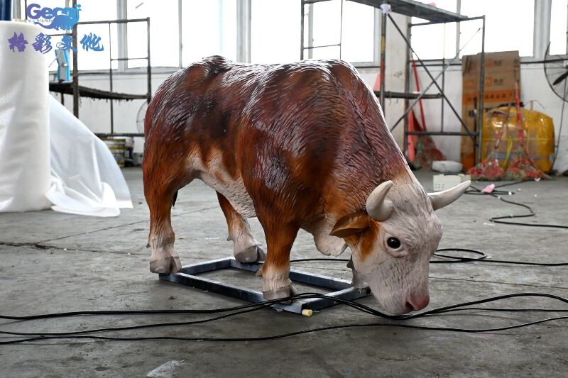 仿真小牛犊模型