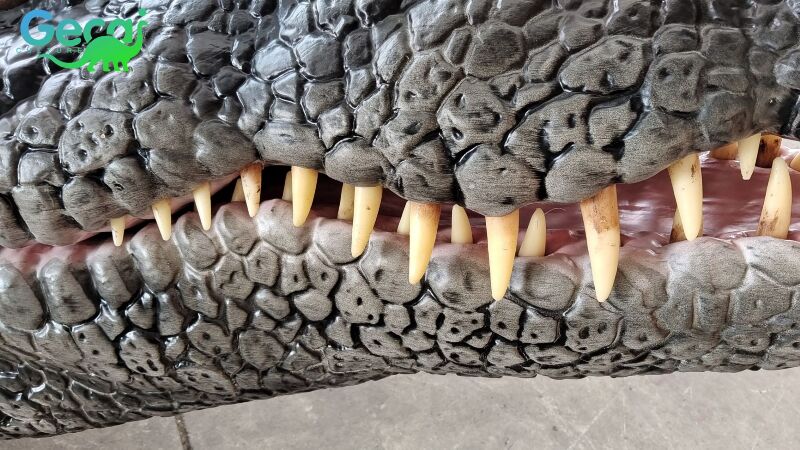 仿真遥控鳄鱼模型