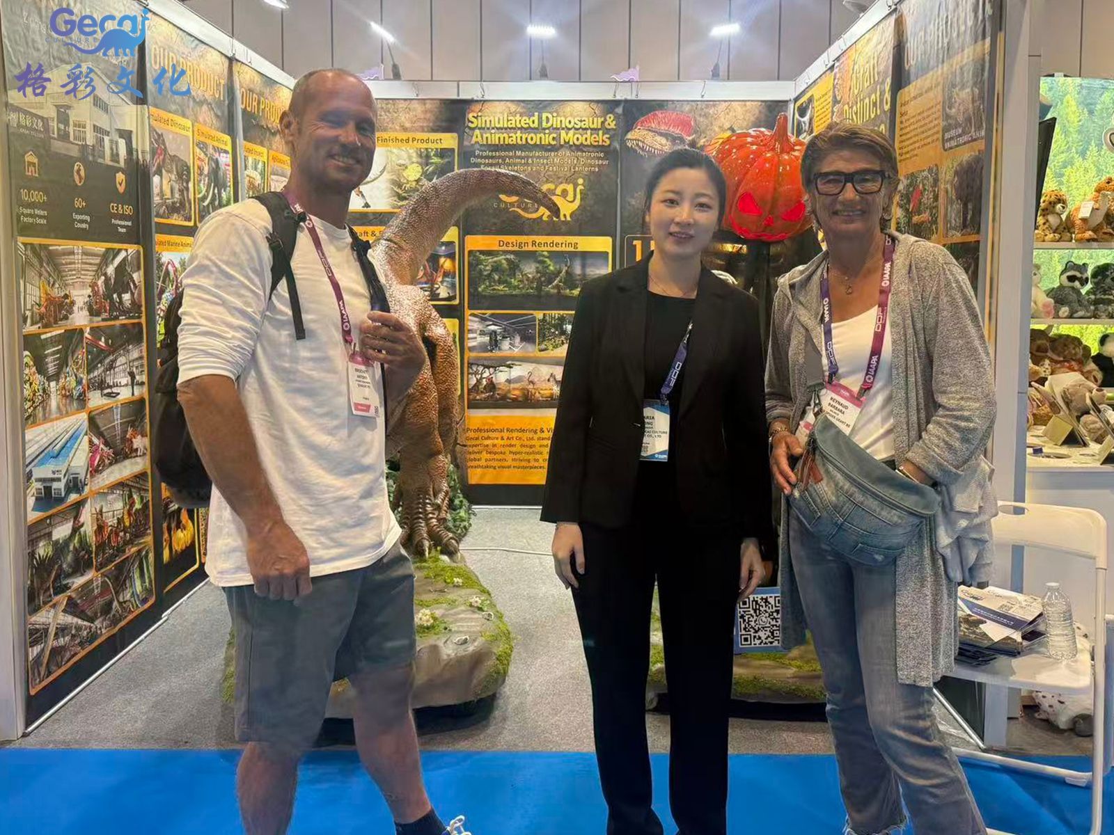 格彩文化亮相 IAAPA 欧洲展｜仿真恐龙与定制南瓜幽灵模型获海外客商青睐
