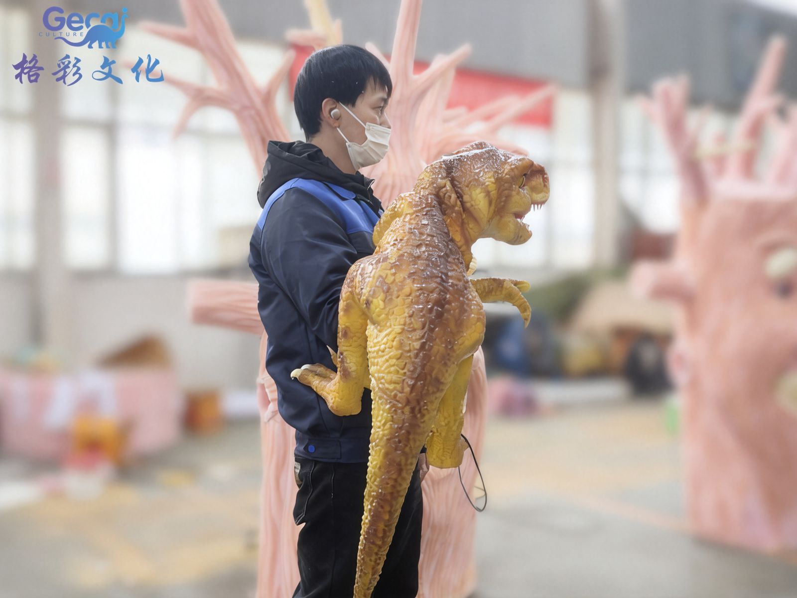 黄色霸王龙手偶