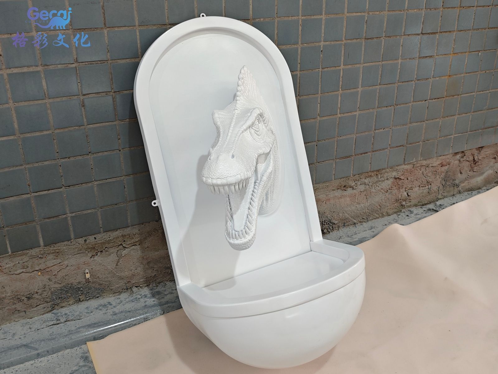恐龙浮雕壁挂喷水池
